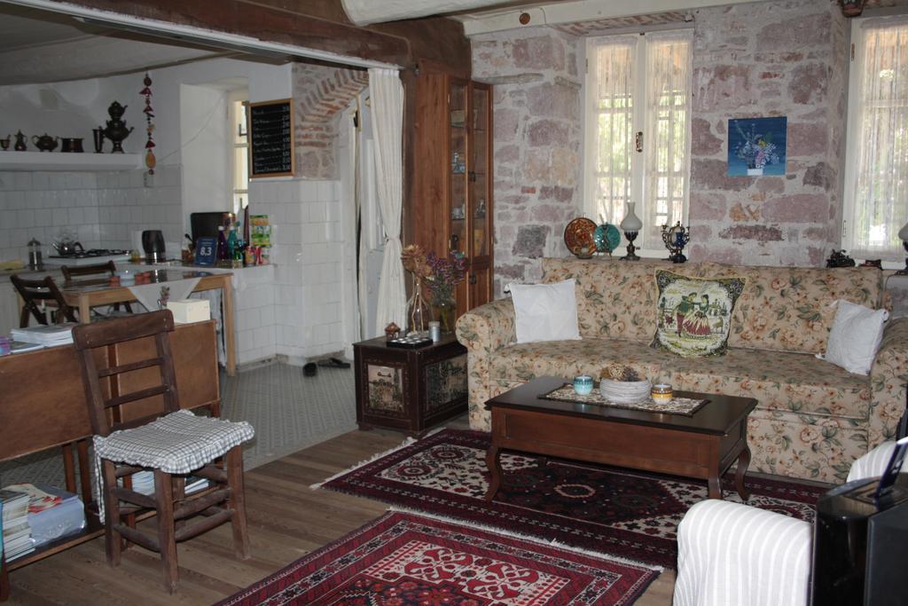 Istanbul Pension Ayvalı エクステリア 写真