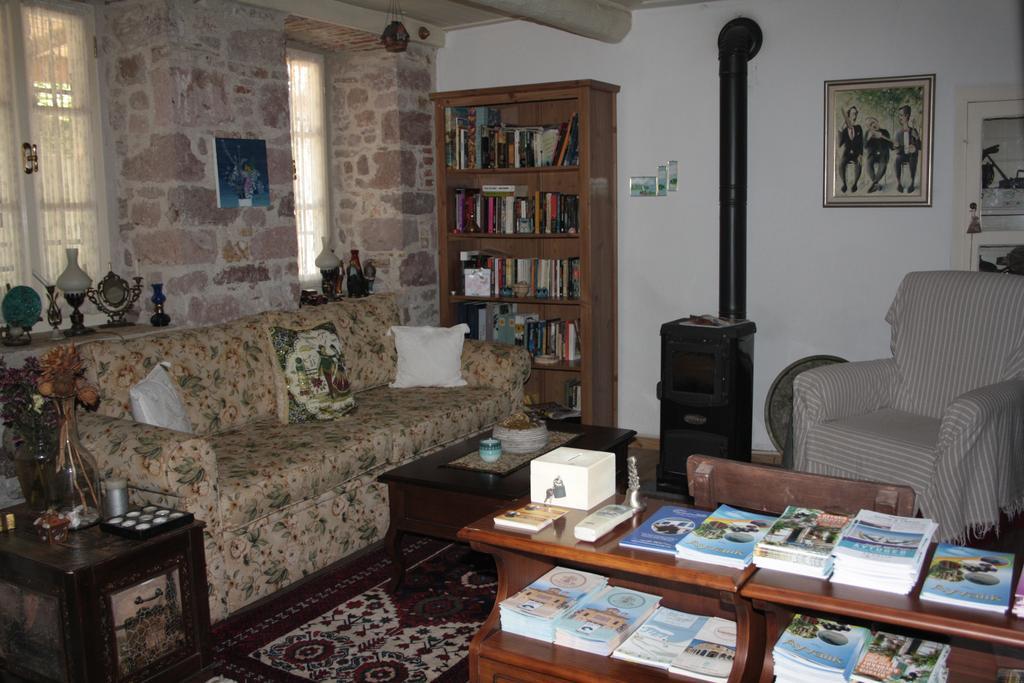 Istanbul Pension Ayvalı エクステリア 写真